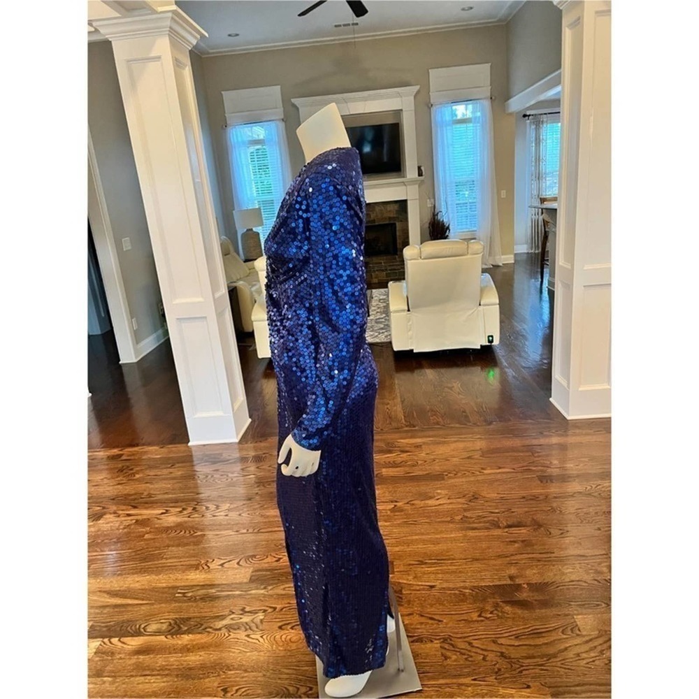 Oleg Cassini,Beautiful Shimmery Royal Blue Sequin, long sleeve Vintage Gown 10 - Picture 8 of 15